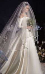 Special link for one wedding veil to match the wedding dress