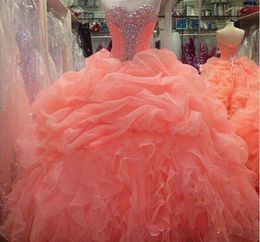 2020 Coral Quinceanera Dresses Floral Beaded Sweetheart Princess Ball Gown Sweet 16 Organza Pleated Princess Prom Dress Evening Gowns