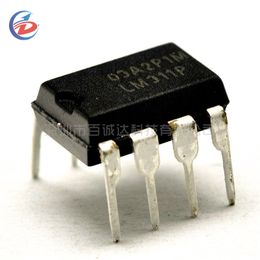 10PCS DIP-8 LM311P LM311 Voltage Comparators DIP 8 IC X ZV