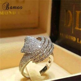 Luxury Winding Knot Cross Ring Gorgeous Hollow White Diamond Ring For Women White Gold Filled Retro Jewelry Promise Wedding Rings