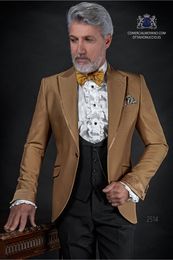 Khaki Groom Tuxedos Peak Lapel Groomsman Wedding Tuxedos Fashion Men Formal Business Prom Dinner 3 Piece Suit(Jacket+Pants+Tie+Vest) 25