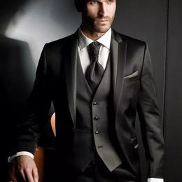 Black Peaked Lapel Groom Tuxedos Three Pieces Men Wedding Suits Formal Best Men Business Prom Party (Jacket+Vest+Pants)