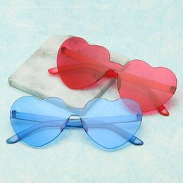 DHL Free Ship Peach Heart Shape Women Sunglasses 12 Colors No Frame PC Goggles Unisex Design Sun Glasses Colorful Lenses