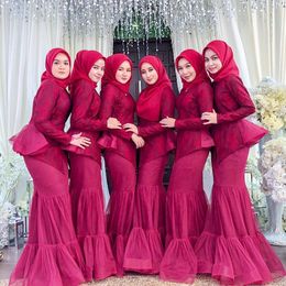 2019 Red Muslim Bridesmaid Dresses High Neck Lace Long Sleeves Mermaid Maid Of Honour Prom Dress Plus Size Evening Party Gowns