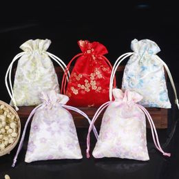 9X12cm Handmade Embroidery Satin Drawstring Gift Bag Silk Brocade Pouche Earrings Jewelry Pouch Christmas Wedding Gift Decor Bag