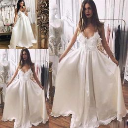 2020 A Line Wedding Gowns V Neck Spaghetti Sleeveless Plus Size Wedding Dresses Floor Length Satin Lace Ruched Applique Bridal Gowns