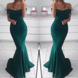 Off the Shoulder Dark Green Prom Dresses Sleeveless Sweep Train Mermaid Formal Evening Dresses Prom Gowns Garden Formal Evening Gowns