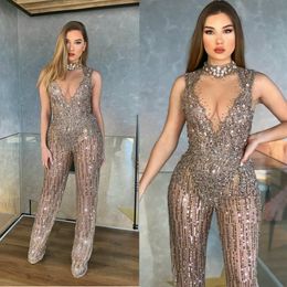 Sexy Illusion Sparkle Prom Dresses Sequins High Collar Jumpsuit Beaded robes de mariée 2020 Celebrity Evening Gowns