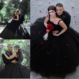 Gothic Black Ball Gown Spaghetti Sleeveless Tulle Wedding Dresses Wedding Gowns Sweep Train Bridal Gowns