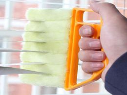Useful Microfiber Window Cleaning Brush Air Conditioner Duster Cleaner with Washable Venetian Blind Brush