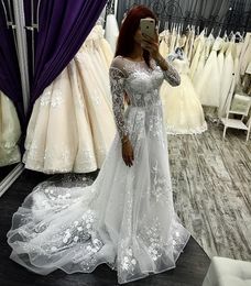 White A Line Beaded Lace Wedding Dresses Sheer Bateau Neck Long Sleeves Bridal Gowns Sweep Train Appliqued robe de mariée