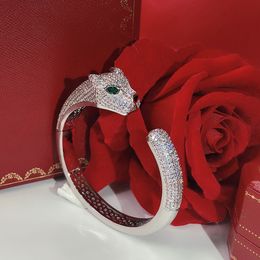 Personality domineering Leopard Bracelet Women's Bracelet Hot Free shipping Luxurious Dance Bracelet Giving gifts high quality bracelets