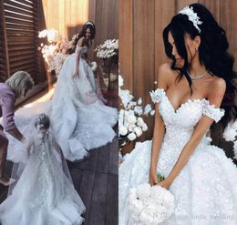 2019 New Arrival Arabic Wedding Dress Noble Lace Appliques Off Shoulder Country Garden Bride Bridal Gown Custom Made Plus Size