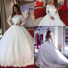 Line Dresses A Lace Sleeves Applique Off Shoulder Mopping Long Section Tulle Ball Tiered Charming Wedding Gowns pplique
