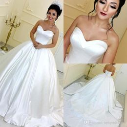 Sleeveless Sweetheart Neckline White Satin Ball Gown Wedding Dresses Corset Back Lace-up Satin Wedding Gowns Plus Size Bridal Dresses