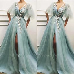 V Neck Tulle A Line Long Prom Dresses 2020 Flare Sleeves Lace Applique Split Floor Length Formal Party Evening Dresses BC2579
