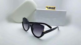 Neue Luxus-Designer-Damenmode-Sonnenbrille 9197 Cat-Eye-Sonnenbrille, einfach, großzügig, Bestseller-Stil, hochwertige UV400-Schutzbrille