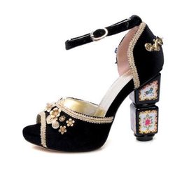2019 New Chic Ankle Strap Women Sandals Retro High Heels Crystal Rhinestone Peep Toe Ethnic Knot Ankle Strap Shoes