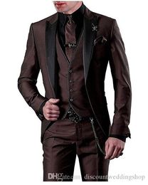 New Popular Chocolate Brown Groom Tuxedos Peak Lapel Men Wedding Party Groomsmen 3 pieces Suits (Jacket+Pants+Vest+Tie) K79