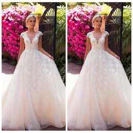 2019 Scoop Short Sleeves Lace Appliques A-Line Wedding Dresses Modest Custom Online Bridal Gowns Garden Robe De Mariee Plus Size