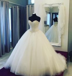 Princess Crystal Ball Gown Wedding Dresses robes de mariée Sweetheart Sleeveless Lace up Back Luxury Beaded Top Bridal Gowns