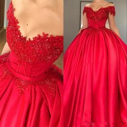 New Amazing Sexy Red Ball Gown Quinceanera Dresses Off Shoulder Appliques Beaded Satin Corset Lace Up Prom Dresses Sweet 16 Girls Dresses