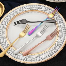 Colours Stainless Steel Long Handle Dinner Steak Fork Korean Rainbow Gold Fork Hotel Restaurant Supplies Dinnerware YQ00400