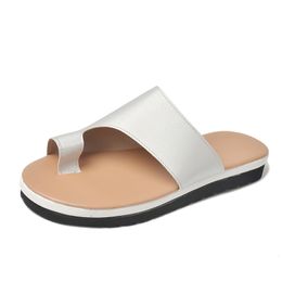 Mulheres Luxo Flip Flip Flops Desinegócio Designer Sandal Verão Grande Slides Casuais Sapatos Senhoras Moda Flat Chinelos 35-43 No06