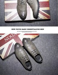 Hot Sale-ES Mode koreanische Freizeitschuhe Herren schwarz britische runde Kopf Krawatte Bankett professionelle Herrenschuhe