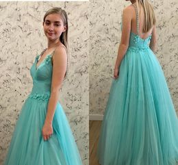 Aqua Blue 3D Flowers Pleated Prom Homecoming Dresses Tulle Long 2020 Spaghetti Beaded Straps Open Back A-line Evening Gowns Cocktail Party