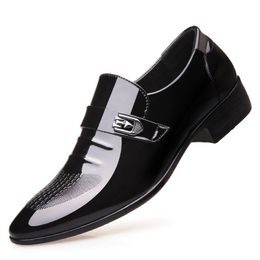 loafers italian patent leather shoes formal dresses oxford shoes for men pointed black corporate shoes for men chaussure homme mariage 2019