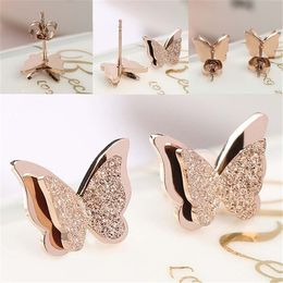 -Le donne FashionCute doppio Frosted Bling 3D farfalla in oro rosa orecchini chirurgici in acciaio inox fissano gli orecchini gioielli regali 437