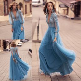 Graceful Long Sleeves Prom Dresses Deep V Neck A Line Appliqued Evening Gowns Floor Length Tulle Plus Size Formal Dress