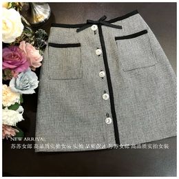 New fashion women's bow patched black white houndstooth plaid grid pattern rhinestone buttons a-line short skirt S M L