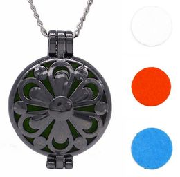 Fashion-r Cage Aromatherapy Essential Oil Diffuser Necklace Perfume Locket Pendant Jewellery with Chain And Pad for Christmas Gift