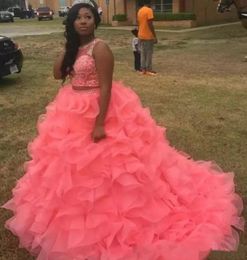 2019 New Style Big Puffy Quinceanera Dresses Jewel Neck Crop Top Ruffles Skirt Coral Tulle Two Pieces Ball Gown Prom Dresses