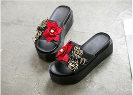 High-quality summer leather embroidery flower sandals, honeybee muffin sandals, slipper heel and fish mouth thick sole