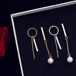 New trendy fashion luxury designer Asymmetry pearl long geometric pendant dangle chandelier stud earrings for woman