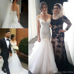 2019 Vintage Dubai Mermaid Wedding Dress Saudi Arabic See Through Button Back Lace Appliques Formal Bridal Gown Plus Size Custom Made