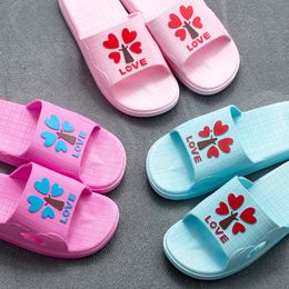 Factory wholesale female summer home home sandals and slippers slip bath couple cartoon new bathroom plastic slippers