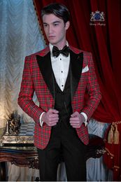 Fashion lattice Groom Tuxedos Black Peak Lapel Groomsmen Mens Wedding Dress Popular Man Jacket Blazer 3 Piece Suit(Jacket+Pants+Vest+Tie)102