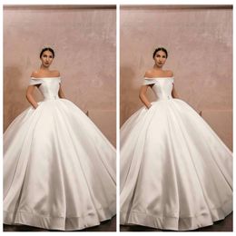 Bateau Short Sleeves Ball Gown Wedding Dresses Satin 2019 Modest Floor Length Customised Long Bridal Gowns Princess Vestidos De Marriage