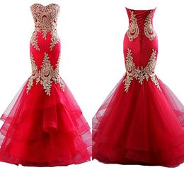 Sexy Red Gold Mermaid Prom Dresses Tiered Skirt Applique Lace Sweetheart Lace-up Tulle Dresses Evening Wear Formal Party Gowns Robes 2019