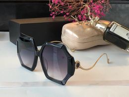 Wholesale-Brand Designer Sunglasses 4263 Charming Fashion Sun glasses Top Quality anti-UV400 lens Protection eyewear Come With Package