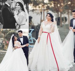 2019 Arabic Wedding Dress Exquisite Ball Gown Sheer Long Sleeves Lace Appliques Church Formal Bride Bridal Gown Plus Size Custom Made