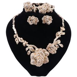 African Jewelry Sets 18K Gold Plated Fashion Bridal Flowers Necklace Bracelet Ring Earrings Wedding Accessories Jewellery Set