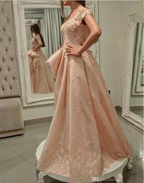 Pale Pink Prom Dresses 2023 New Couples Fashion Off the Shoulder Hi Lo Skirt Guipure Lace Appliques with Side Ruffles Tulle Gowns 929