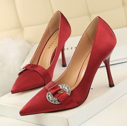 Hot Sale- heels zapatos fiesta mujer elegante evening shoes wedding shoes bride pointed toe high heels pumps women shoes high heels tacones