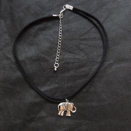 Vintage Silver Mini Elephant Pendant Necklace Love Animal Charm Women Choker Necklaces Simple Rope Chain Fashion Jewellery Cheap Wholesale