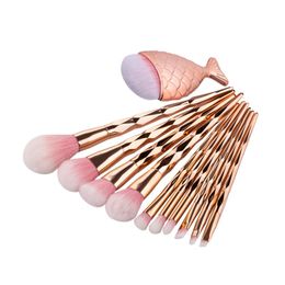 11pcs/set Diamond Fish Makeup Brush Set Rose Gold Professional Blush Powder Eyeshadow Lip Nose Make Up Brush Cosmetic Tools HHAa149